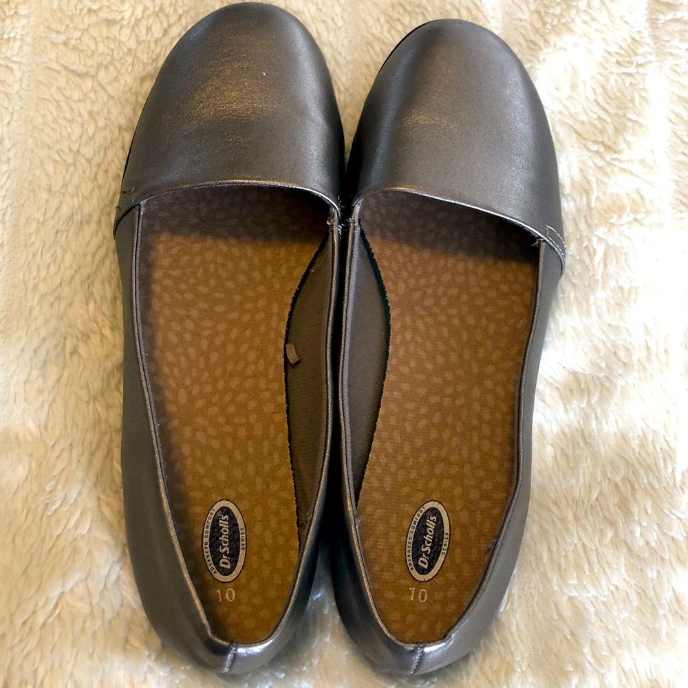 DR. SCHOLLS Metallic slip on no-slip comfy shoes